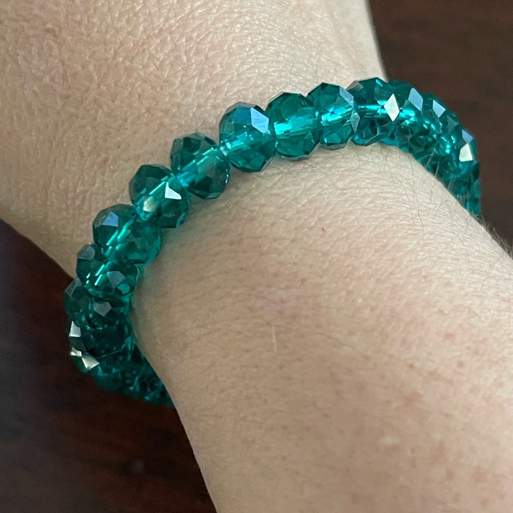 Swarovski crystal faceted bead stretchy bracelet